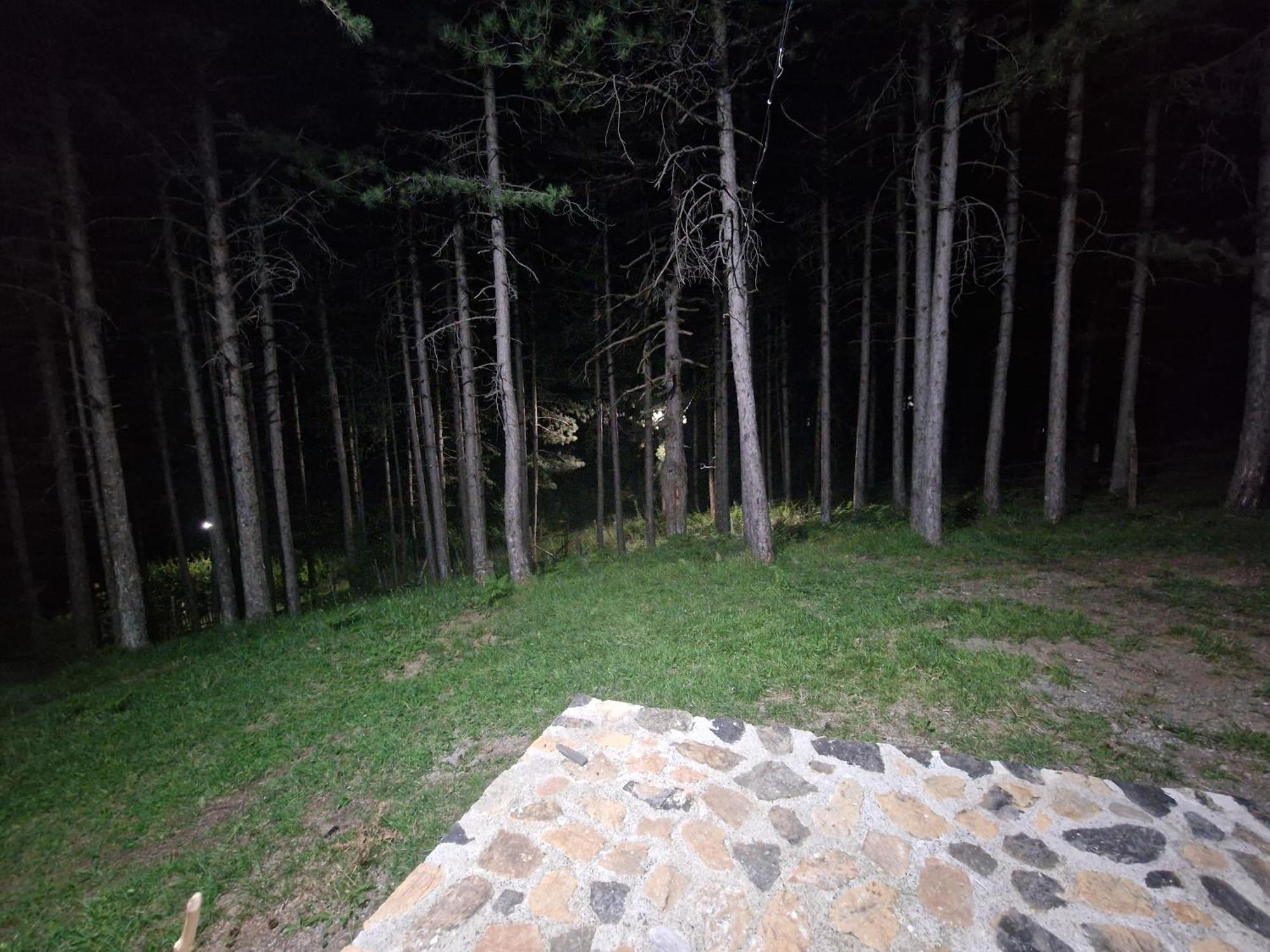 Villa Bujtinat Skenderi Gjinar 2 Exterior foto